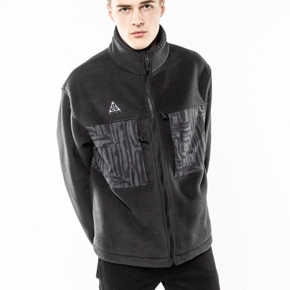 NIKE ACG Men's Small Microfleece Jacket Black Full Zip Turtleneck Athleisure Str - Picture 16 of 16